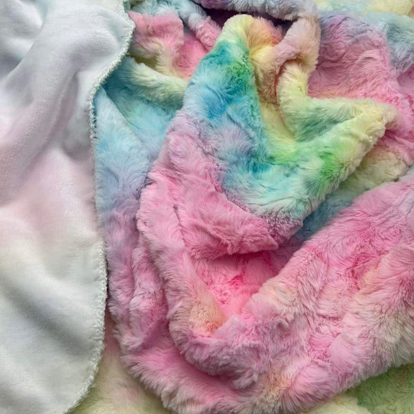Custom finished blanket (unicorn)